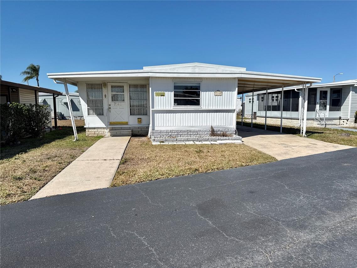 7140 Mount Jupiter Dr. #606, St Petersburg, FL 33702