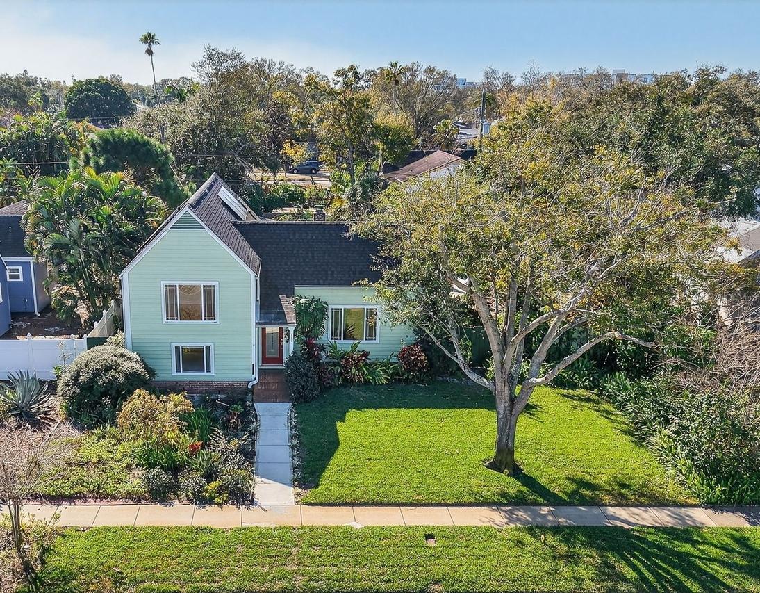 3030 8th Ave., St Petersburg, FL 33713