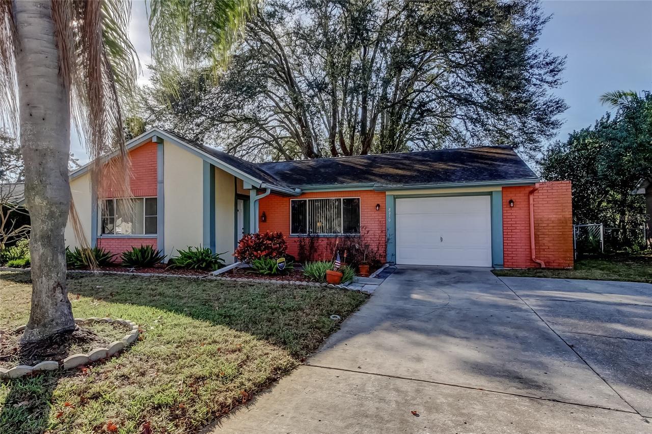 8210 Woodsong Row, Hudson, FL 34667