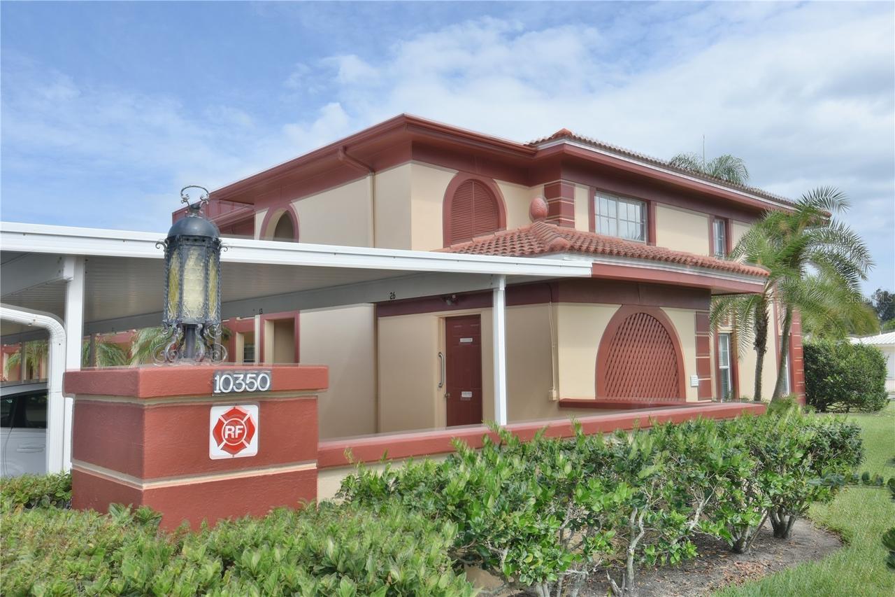 10350 Imperial Point Dr. #13, Largo, FL 33774