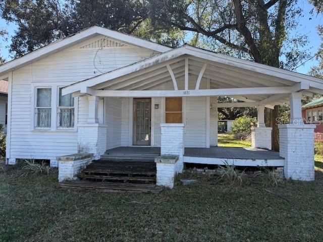 1021 E Hamilton Ave., Tampa, FL 33604