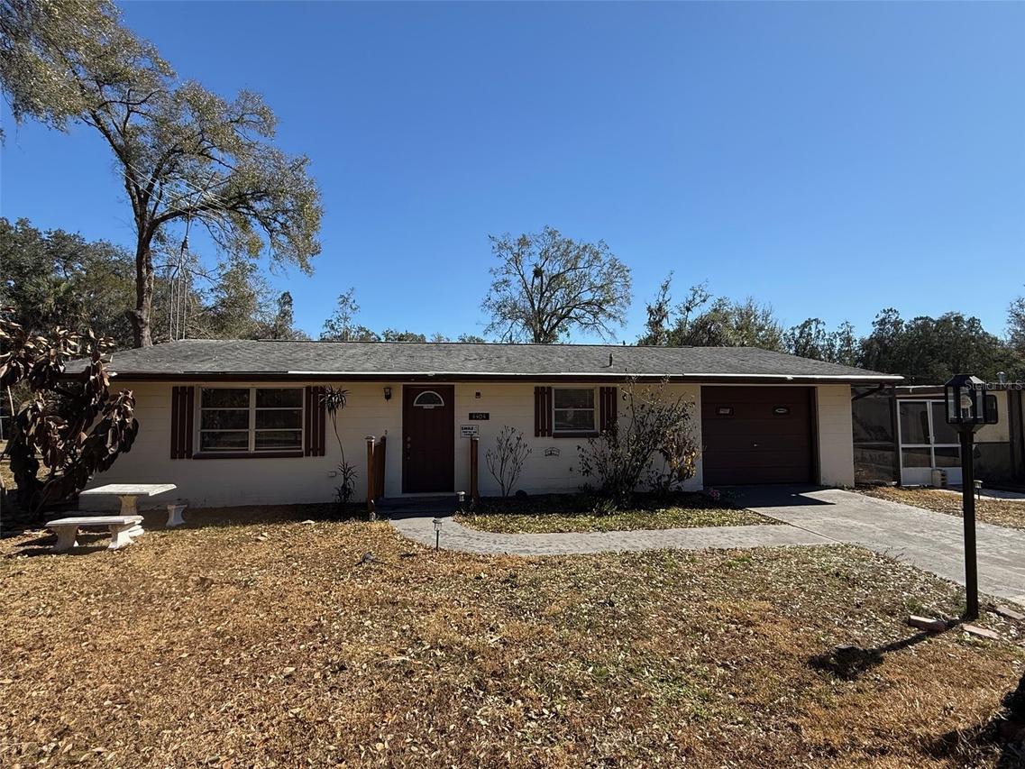 4404 Areca Palm Dr., Zephyrhills, FL 33541