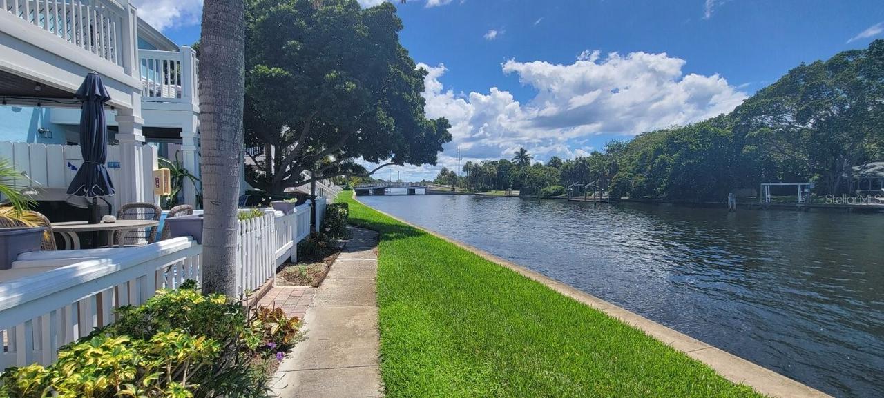 3857 Pompano Dr., St Petersburg, FL 33705