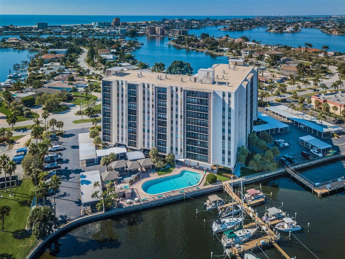 10355 Paradise Blvd. #711, Treasure Island, FL 33706