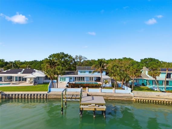 New Homes with In-ground Swimming Pools That Attend Maximo Elementary School: March 22nd to March 28th