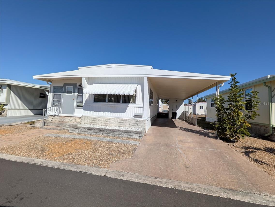 5375 6th Ter. #106, St Petersburg, FL 33707