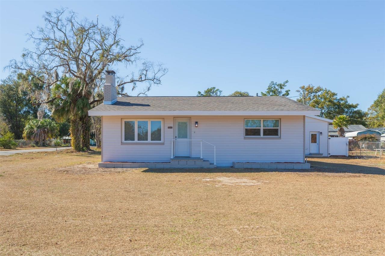 5543 19th St., Zephyrhills, FL 33542