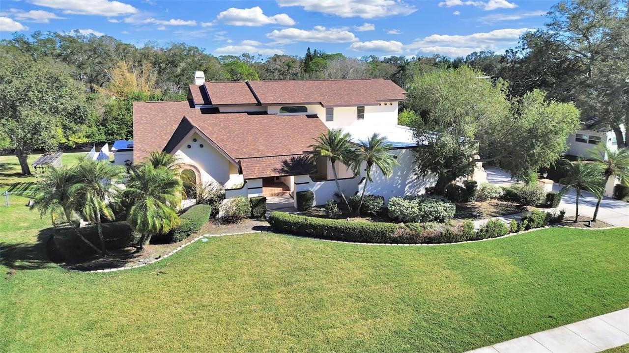 1930 Cove Ln., Clearwater, FL 33764