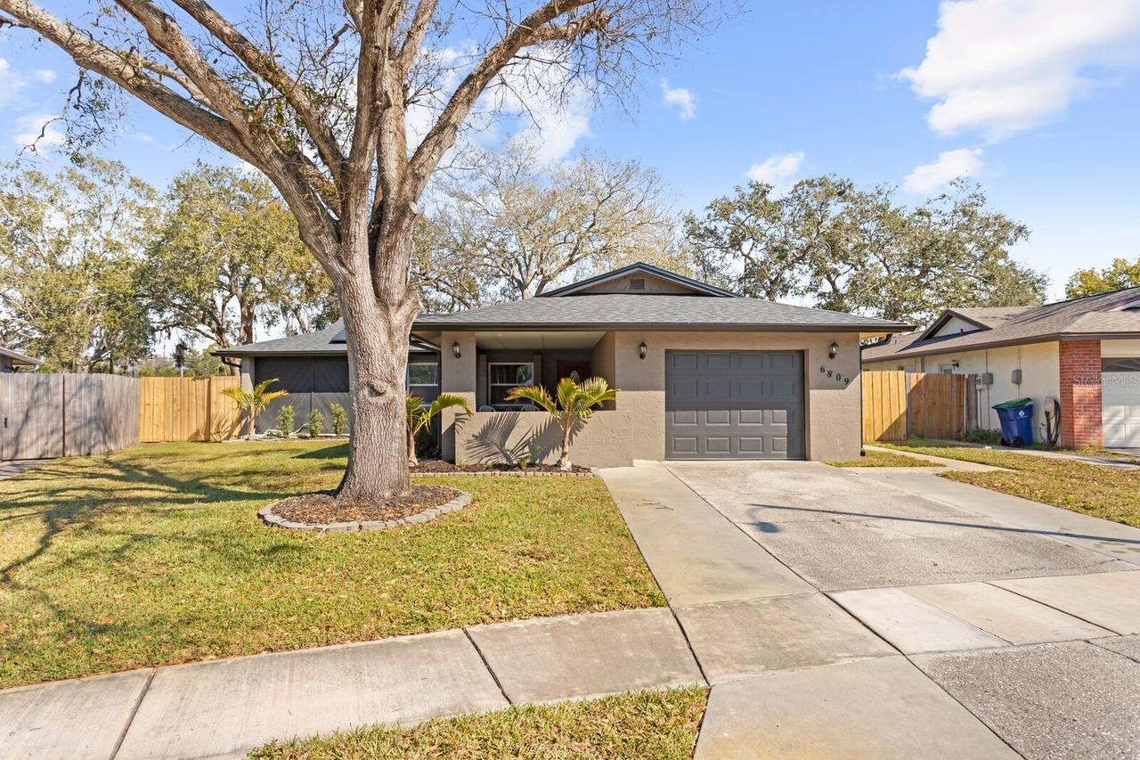 6809 Circlecreek Dr., Pinellas Park, FL 33781