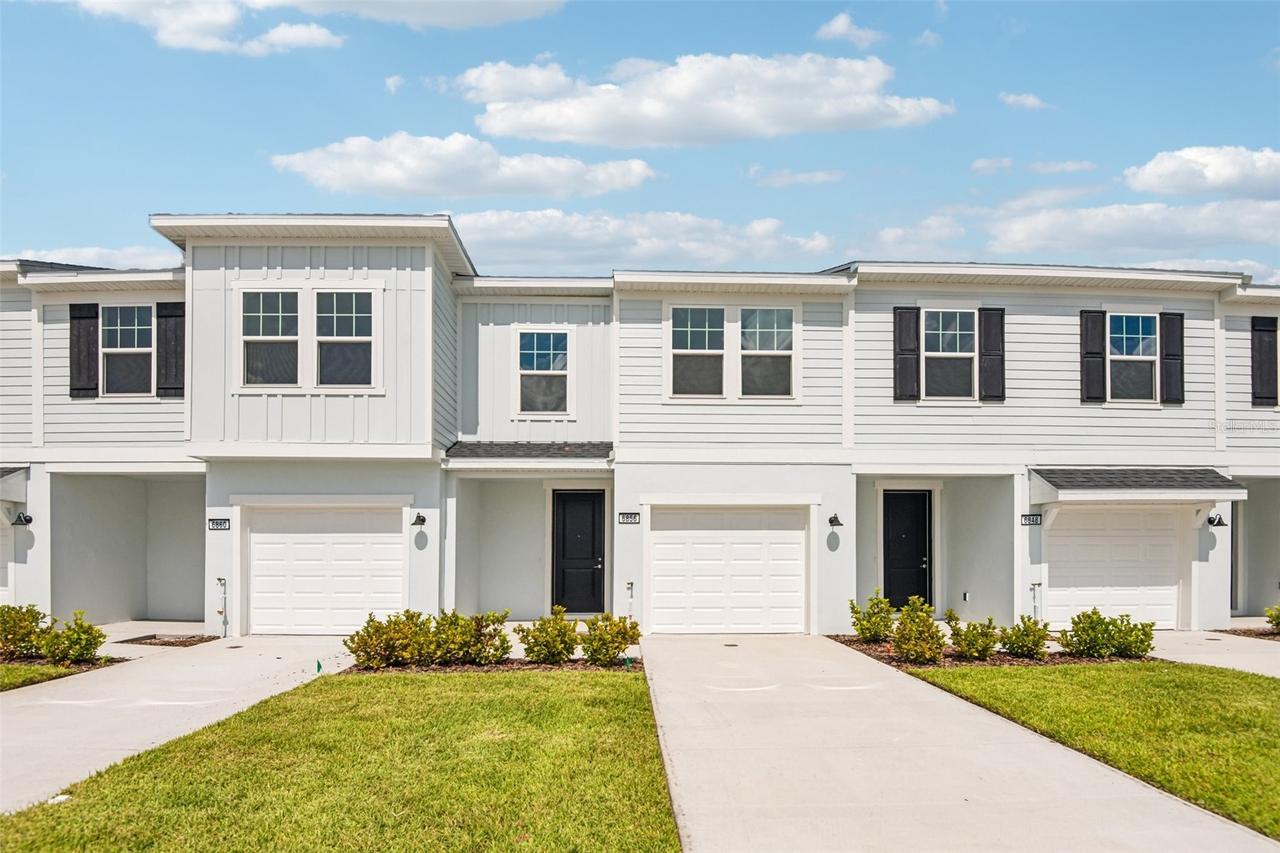 6856 Holcombe Down Dr., Zephyrhills, FL 33541