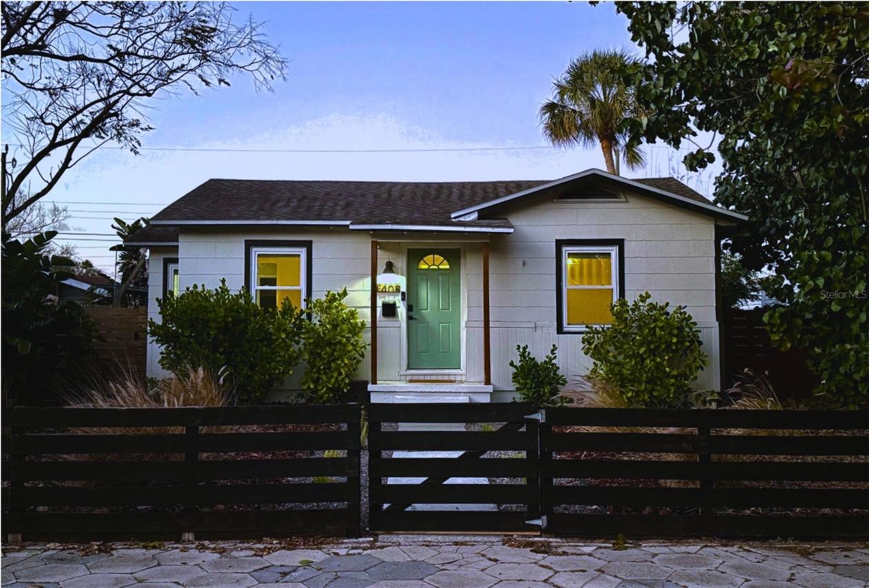 4405 8th Ave., St Petersburg, FL 33713