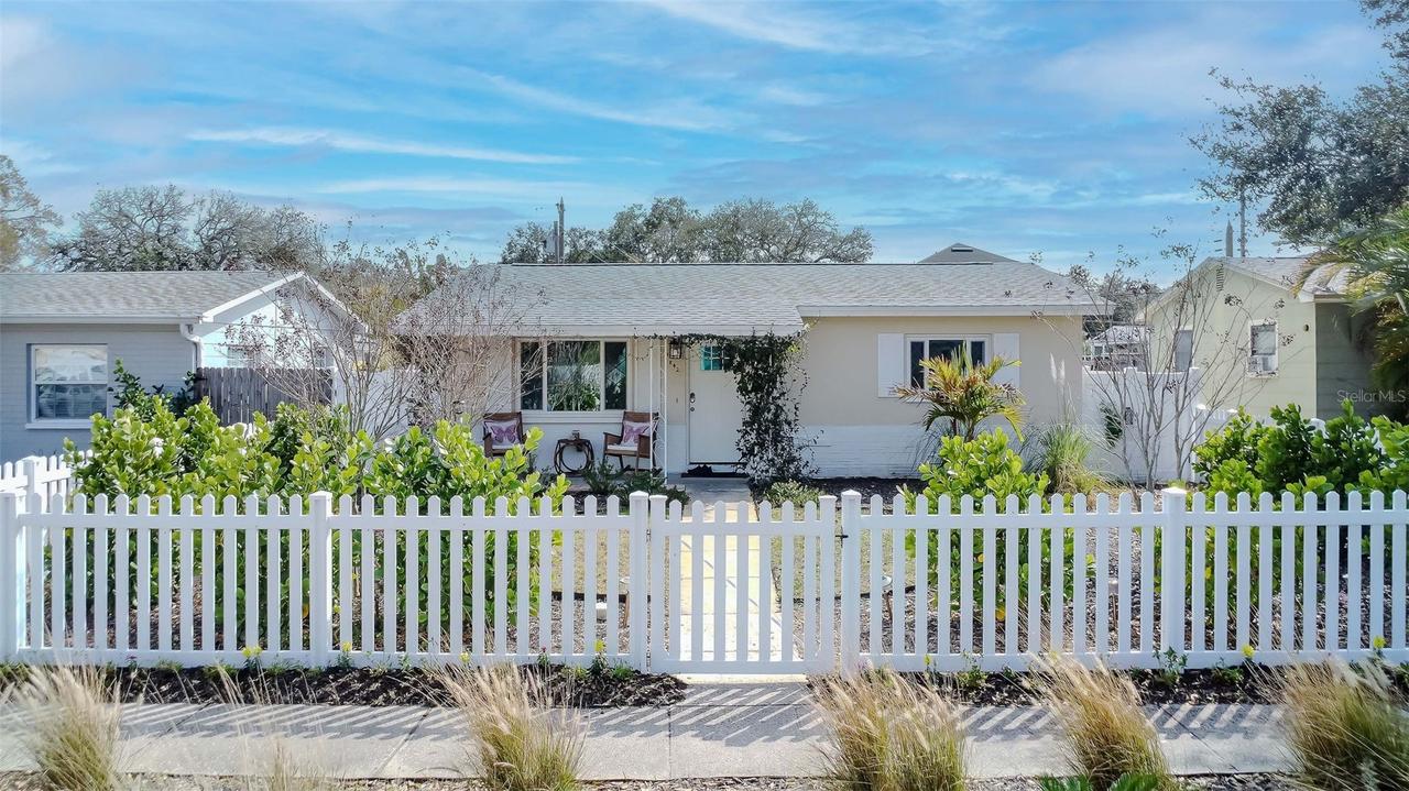 842 53rd Ter., St Petersburg, FL 33703