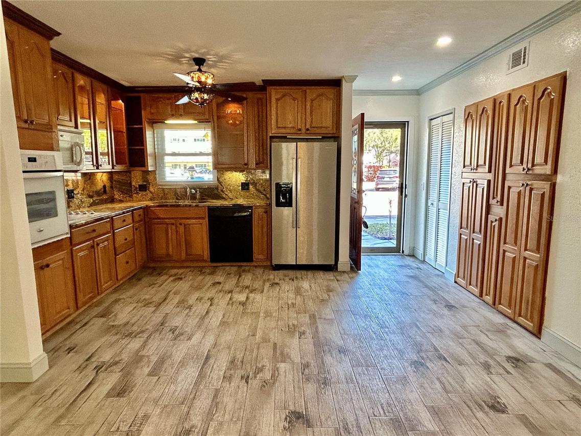 2261 Swedish Dr. #21, Clearwater, FL 33763