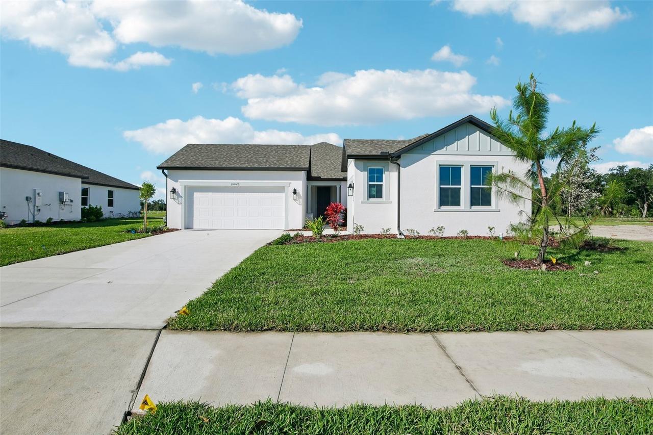 10045 Hidden Hammock Loop, Parrish, FL 34219