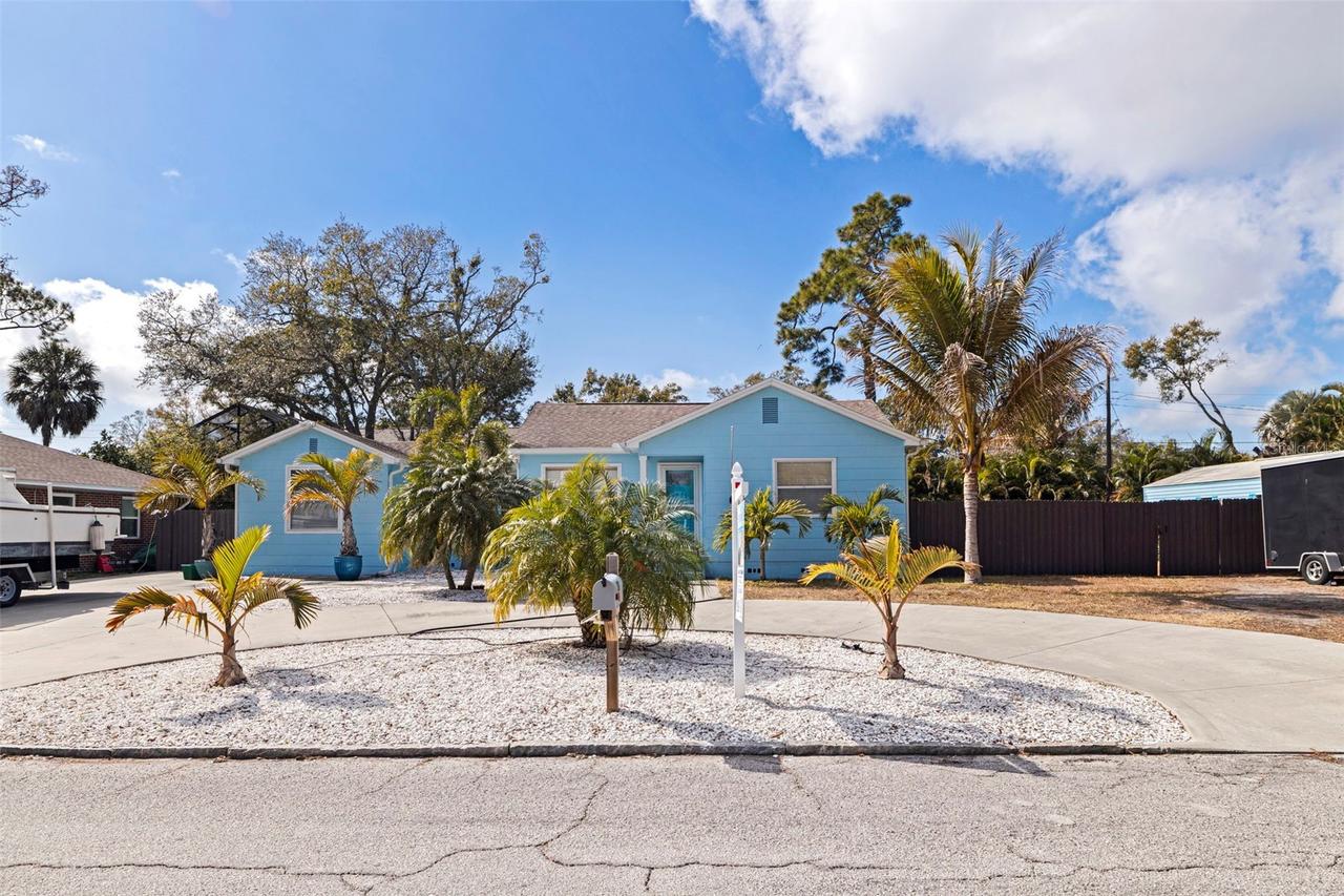 2637 46th St., Gulfport, FL 33711