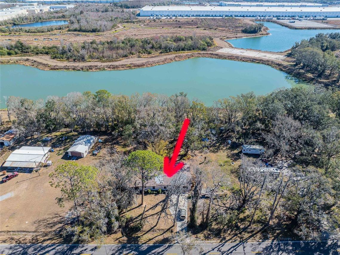 606 S Wiggins Rd., Plant City, FL 33566