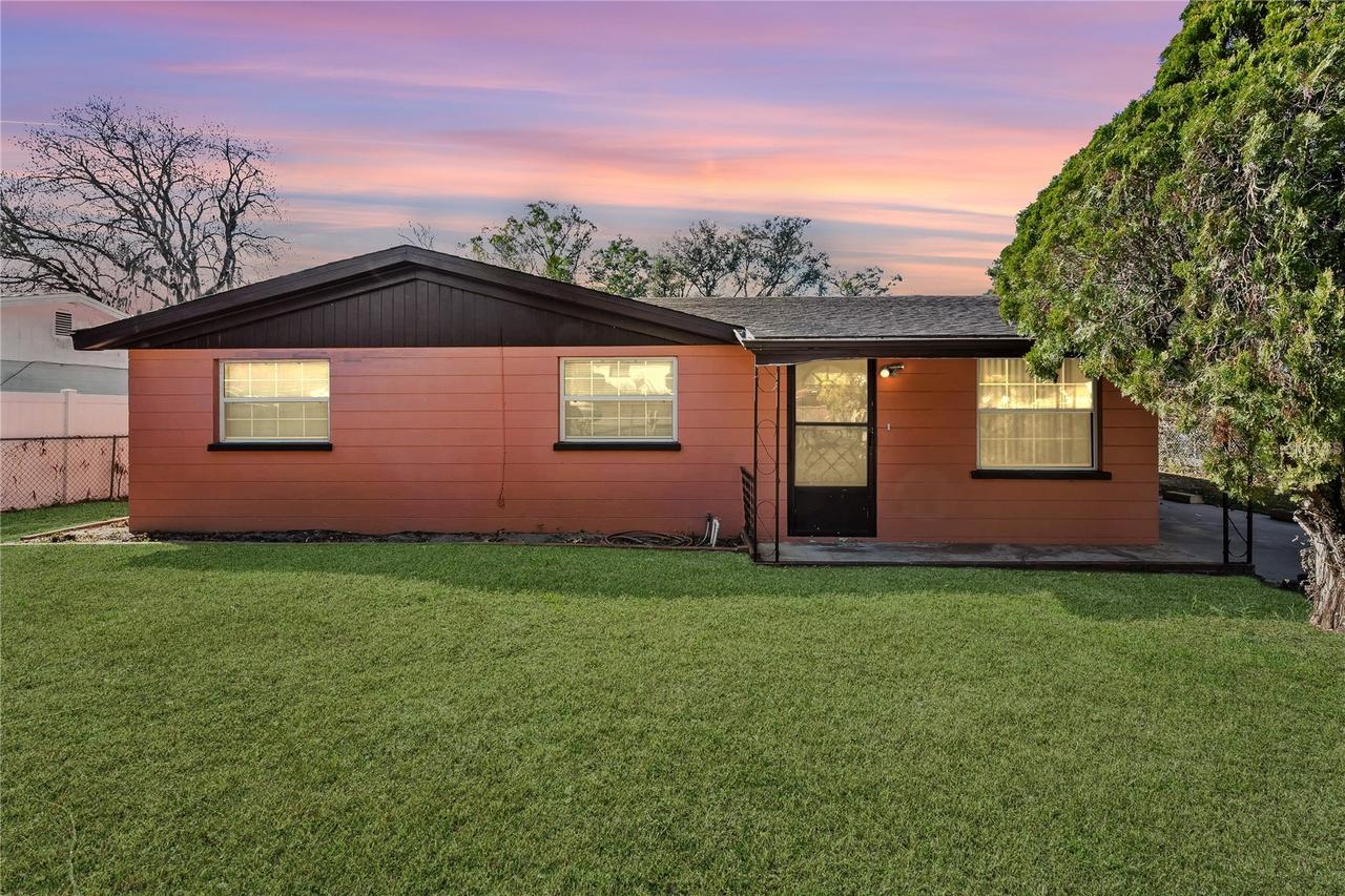 1210 Gladys Ave., Lakeland, FL 33805