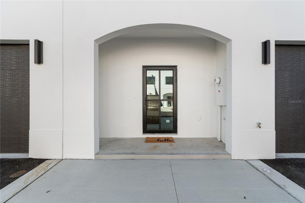 4346 Cambio Gardens Ct., Tampa, FL 33610