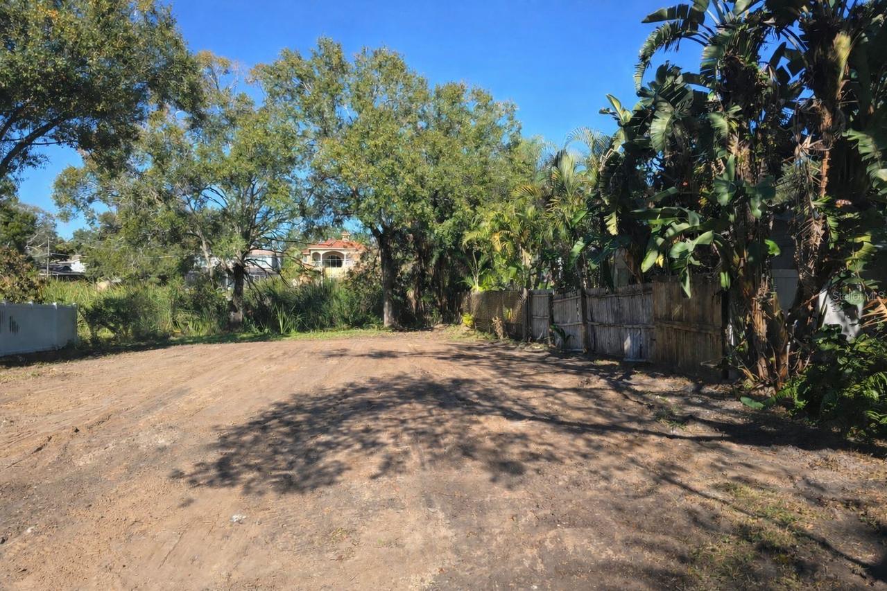 3209 W Bay Vista Ave., Tampa, FL 33611