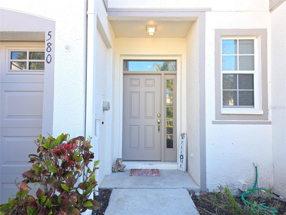 580 Black Lion Dr., St Petersburg, FL 33716