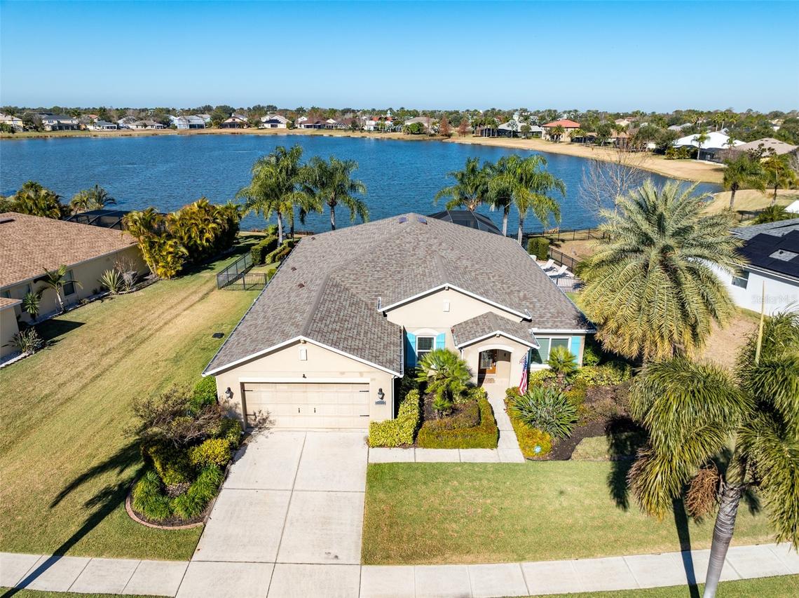 5431 Sandy Shell Dr., Apollo Beach, FL 33572