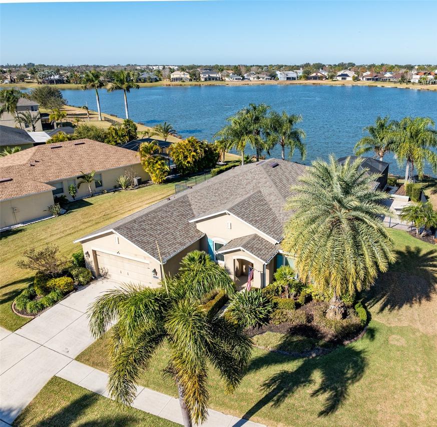 5431 Sandy Shell Dr., Apollo Beach, FL 33572