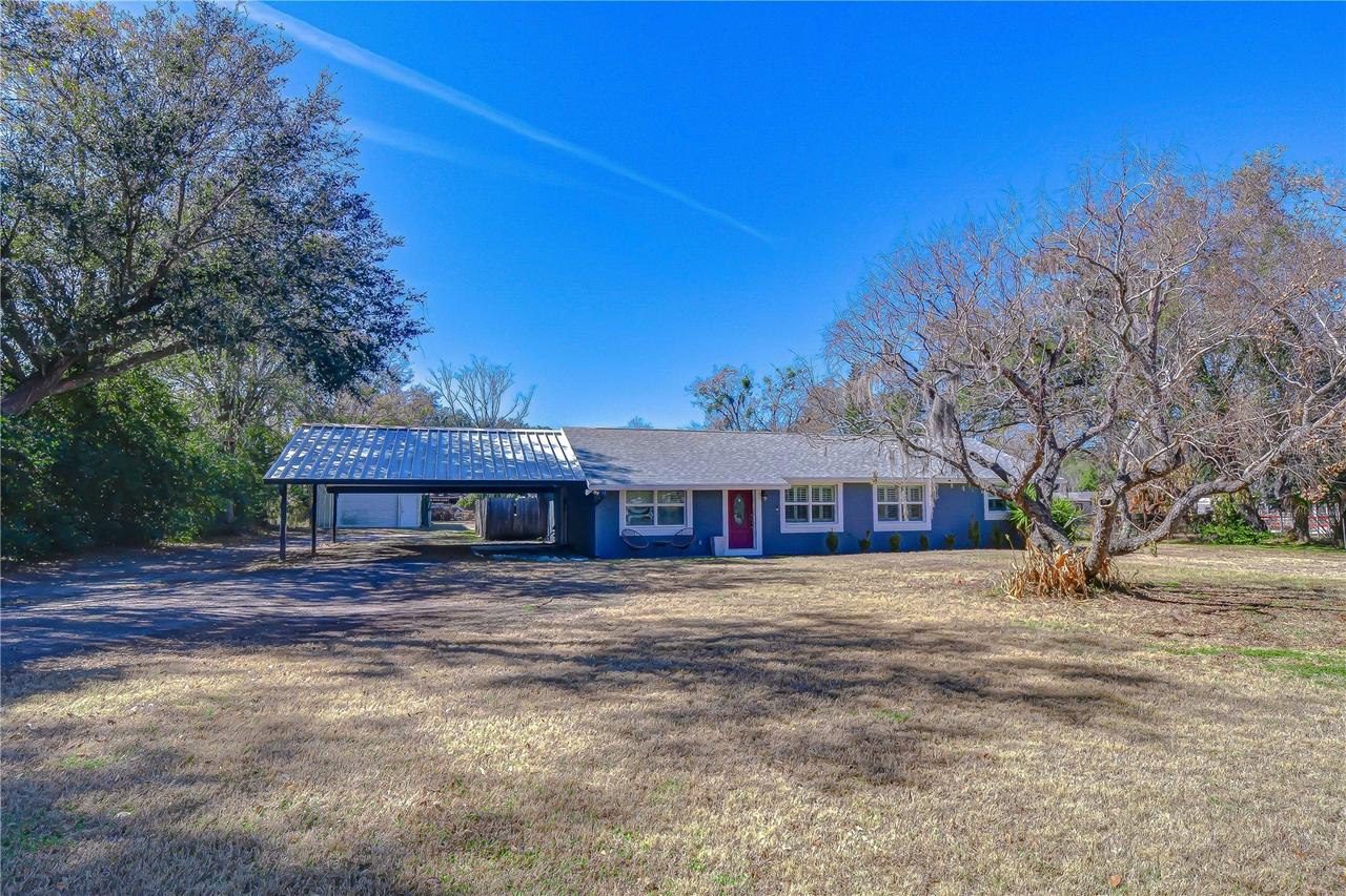 2303 S Wiggins Rd., Plant City, FL 33566