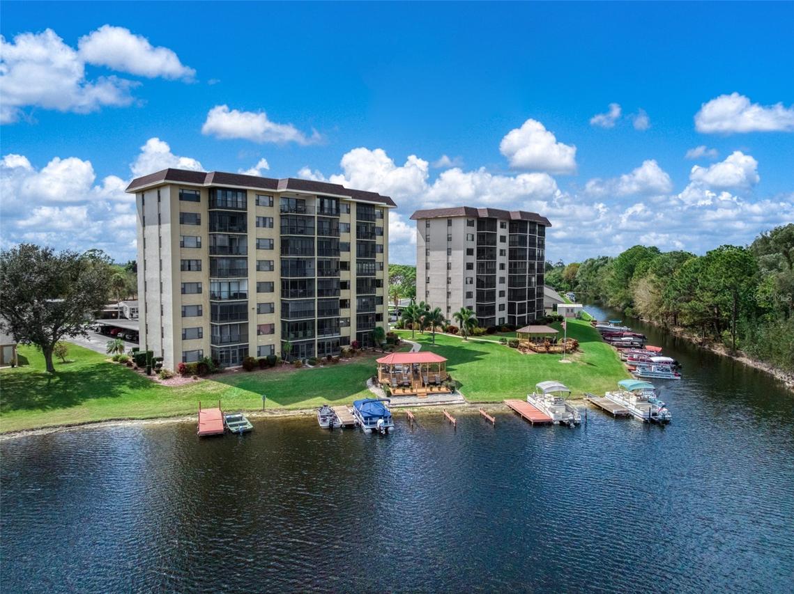 117 Country Club Dr. #204, Lake Placid, FL 33852
