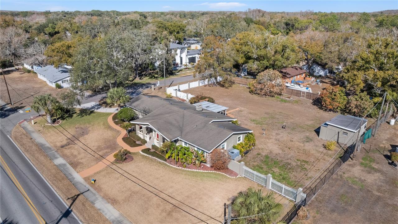 3909 Hudson Ln., Tampa, FL 33618