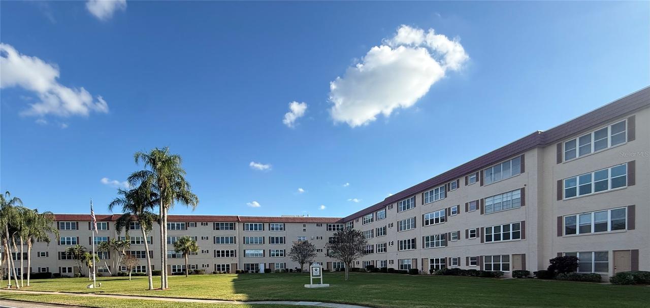 9950 62nd Ter. #216, St Petersburg, FL 33708