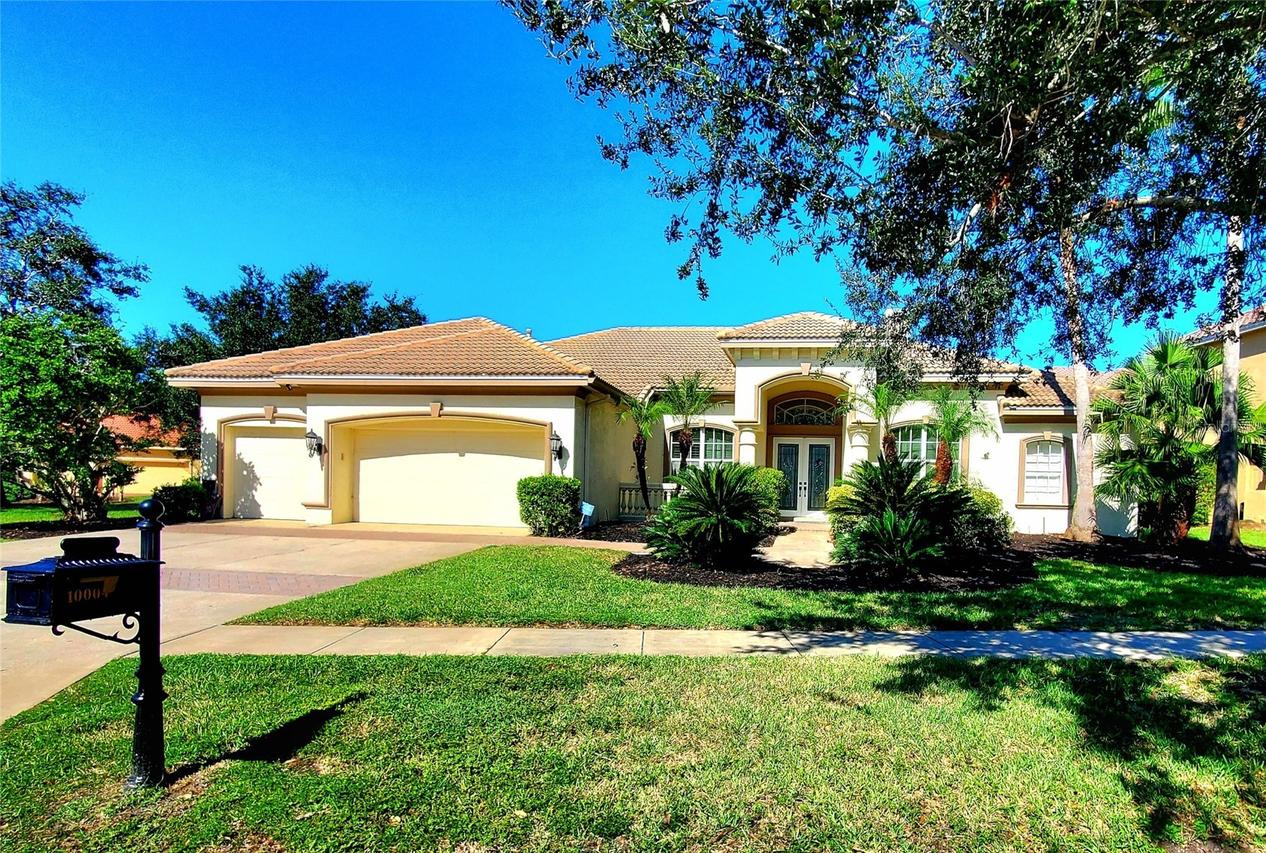 10004 Tree Tops Lake Rd., Tampa, FL 33626