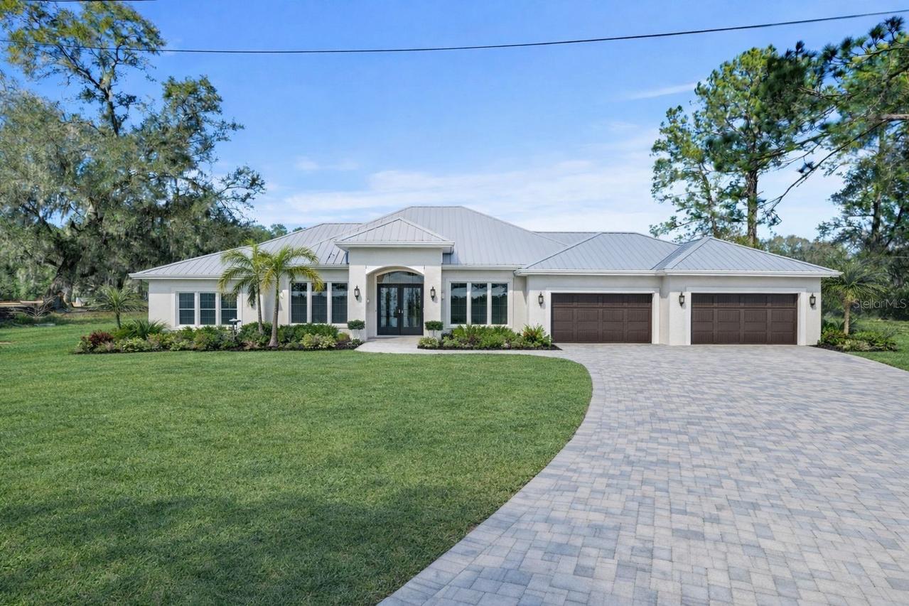 4815 1/2 Deeson Rd., Lakeland, FL 33810