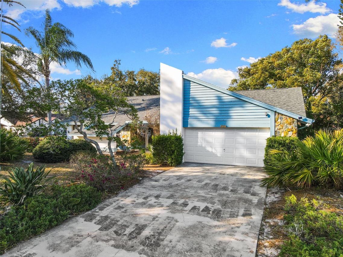 2700 Sedgefield Ct., Clearwater, FL 33761