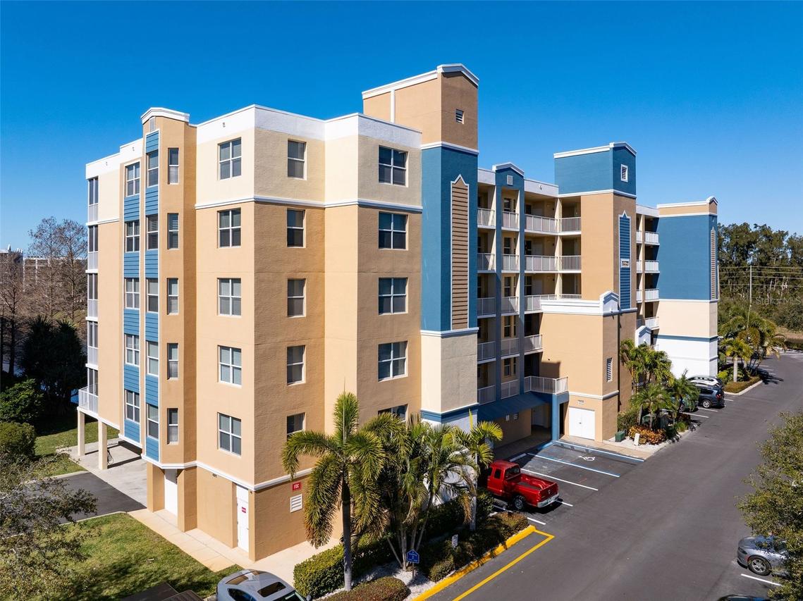 960 Starkey Rd. #2403, Largo, FL 33771