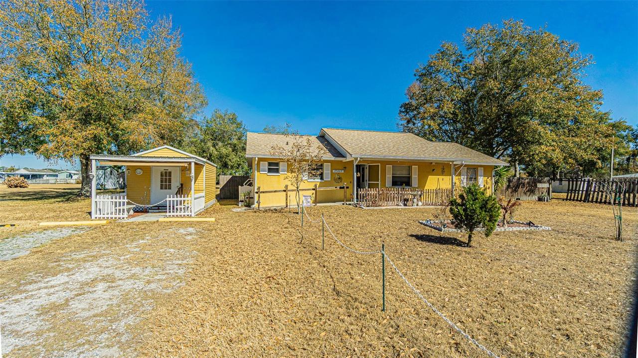 37403 Stanford Ave., Zephyrhills, FL 33541