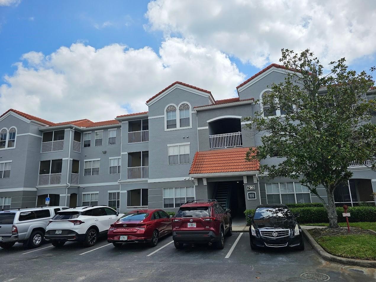 18001 Richmond Place Dr. #716, Tampa, FL 33647