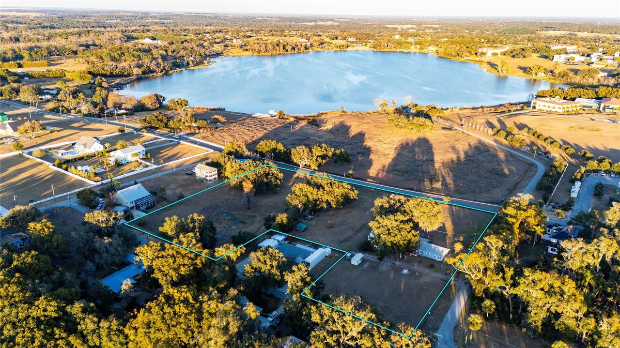 32935 Jesse Jones Ave., San Antonio, FL 33576