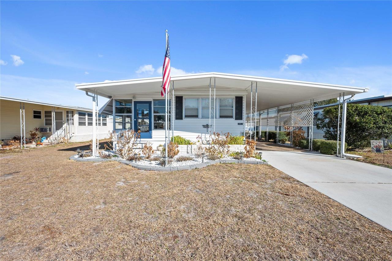 36821 Grace Ave., Zephyrhills, FL 33542