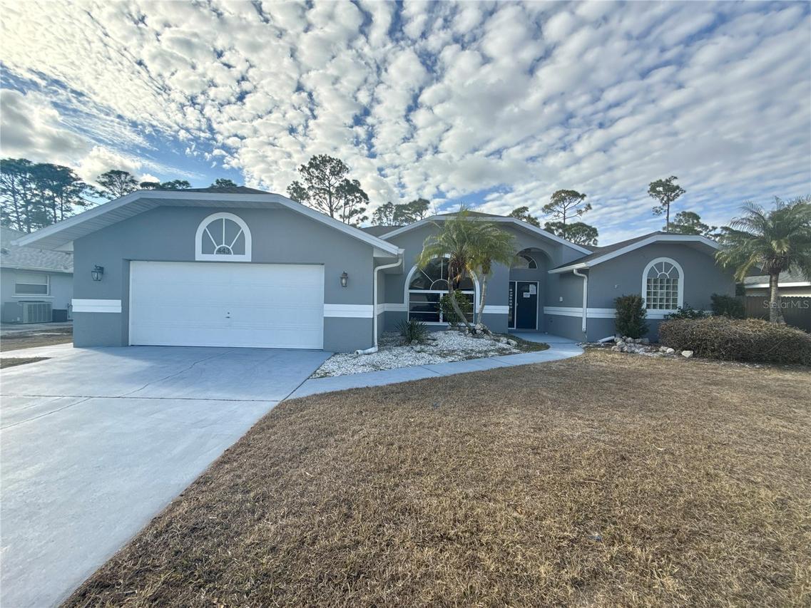 443 Hallcrest Ter., Port Charlotte, FL 33954