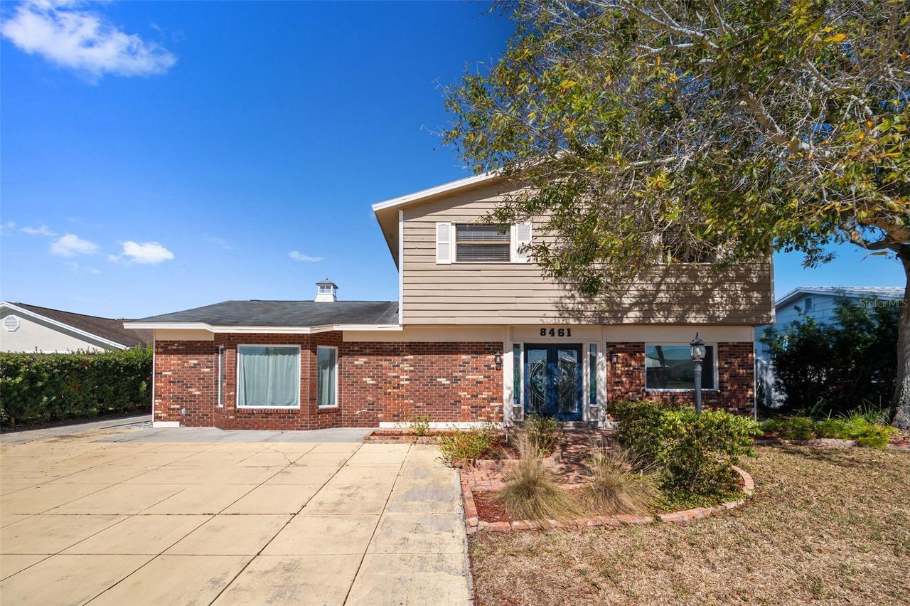 8461 Flagstone Dr., Tampa, FL 33615