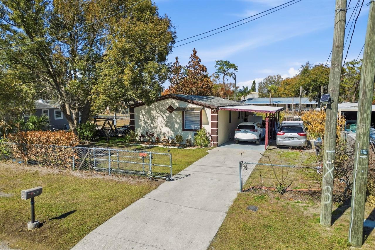 8804 Fouress Ln., Gibsonton, FL 33534