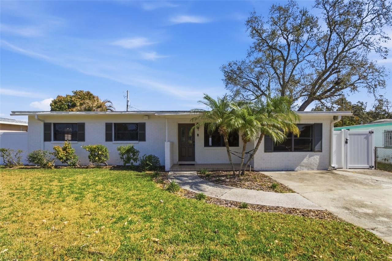 4511 N Lincoln Ave., Tampa, FL 33614