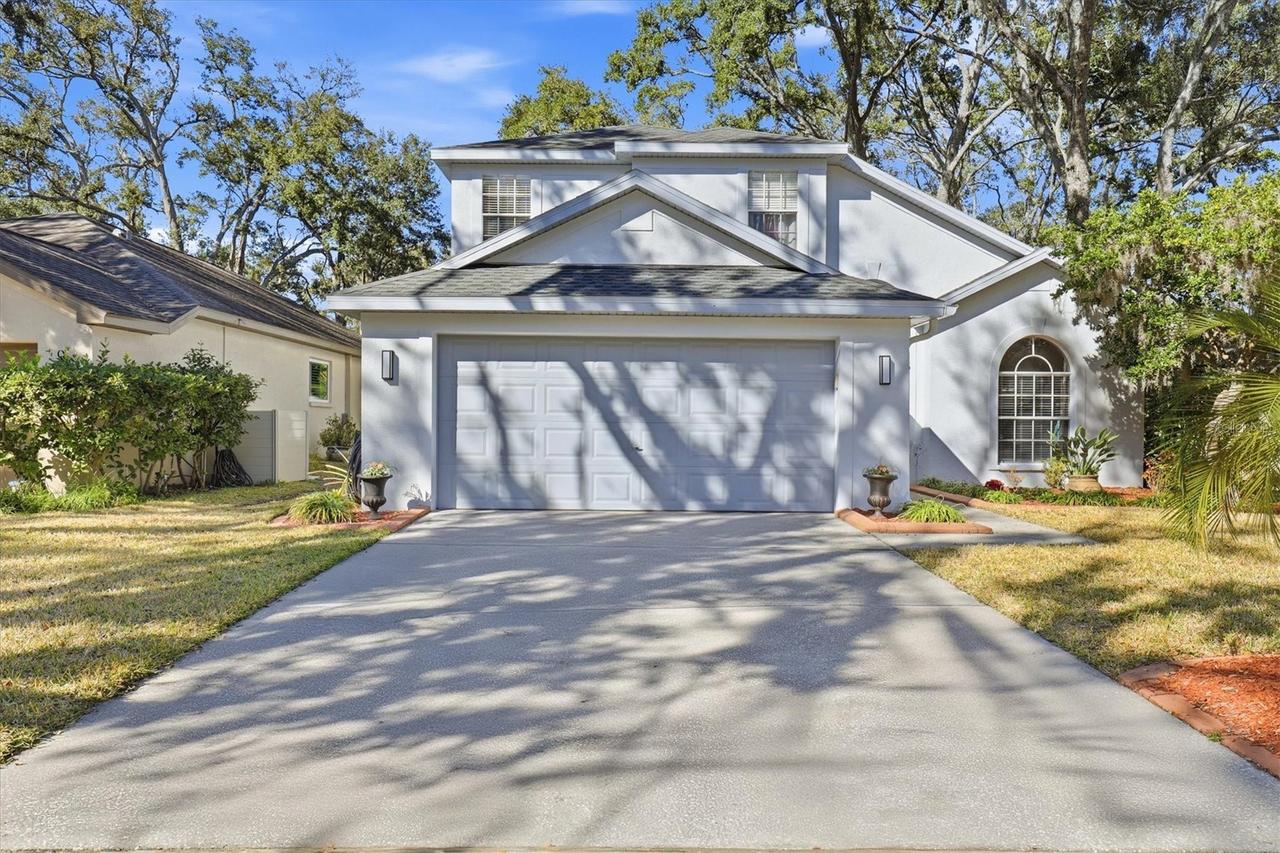 4617 Whispering Park Ln., Tampa, FL 33614