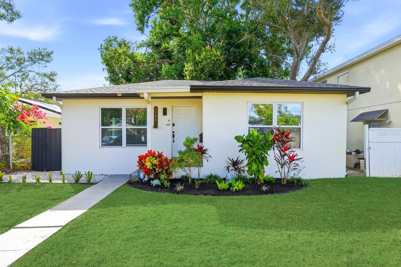 2584 14th Ave., St Petersburg, FL 33712