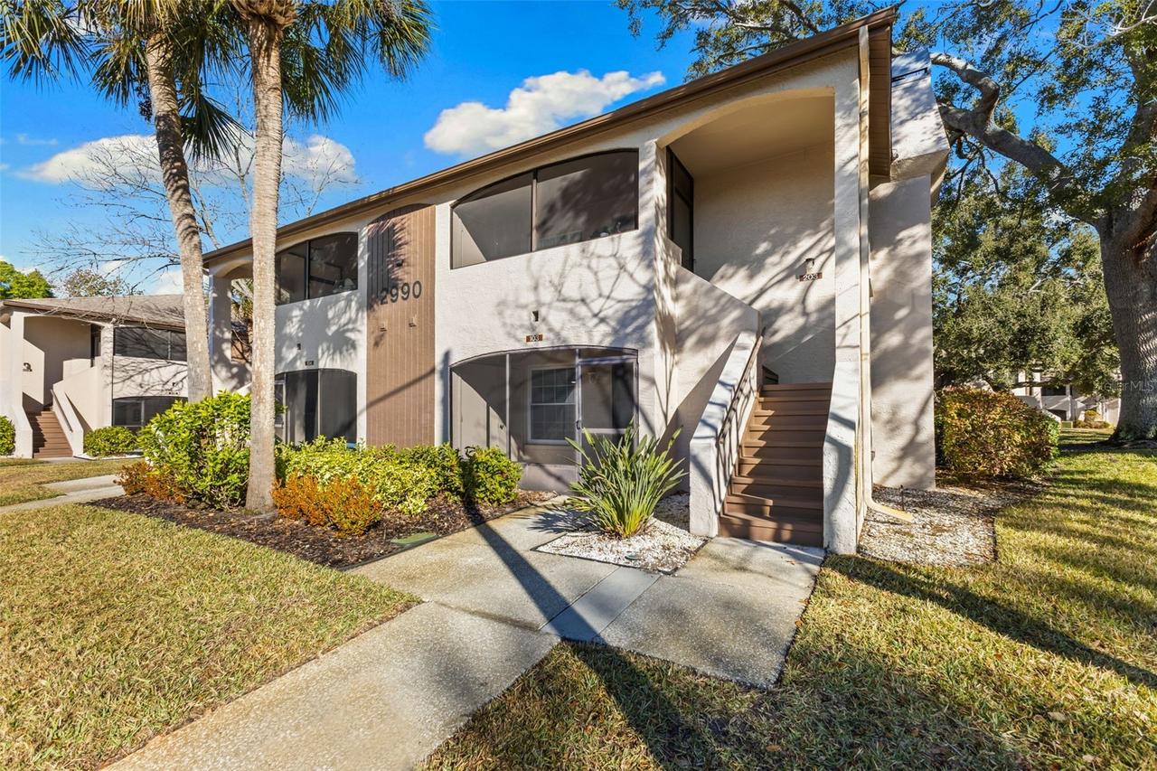 2990 Bonaventure Cir. #103, Palm Harbor, FL 34684