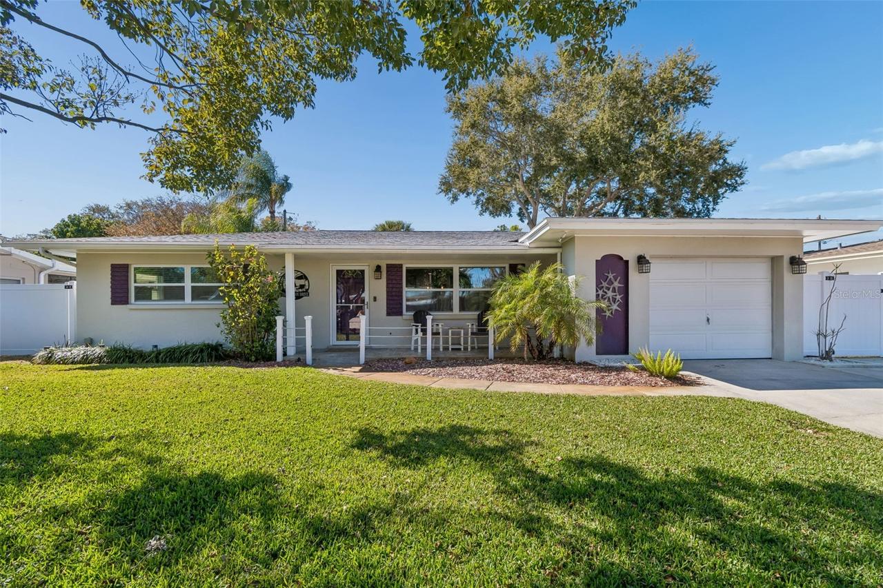 1450 San Roy Dr., Dunedin, FL 34698