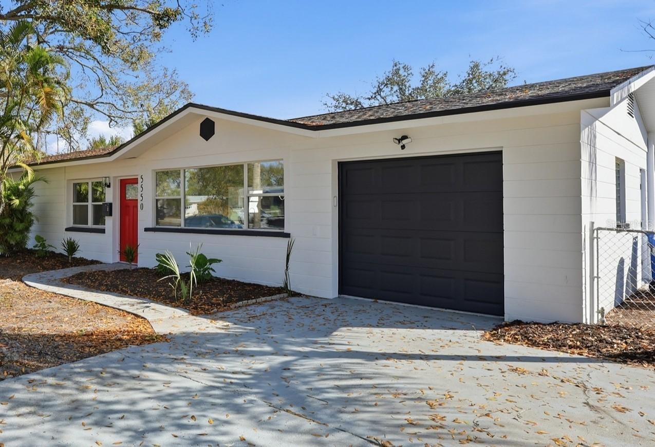 5550 5th Way, St Petersburg, FL 33705