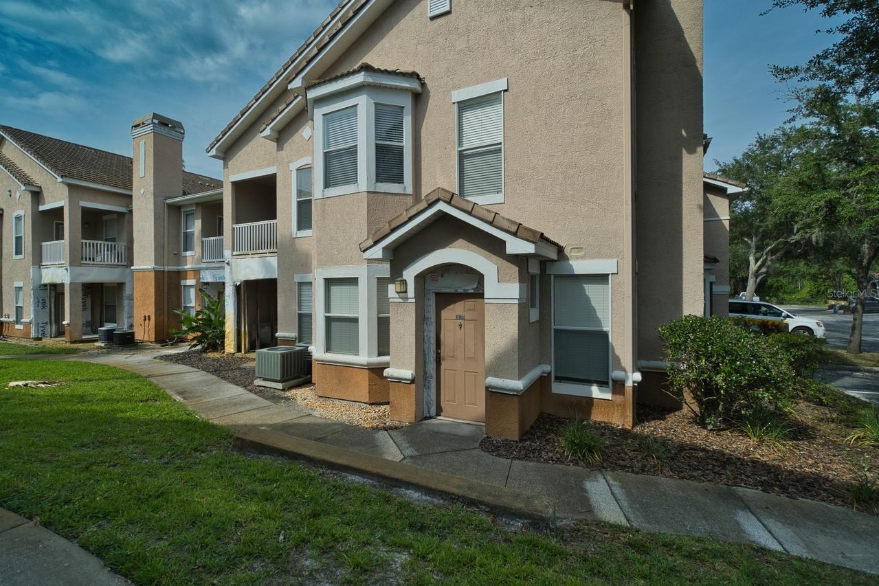 18118 Villa Creek Dr. #N/A, Tampa, FL 33647