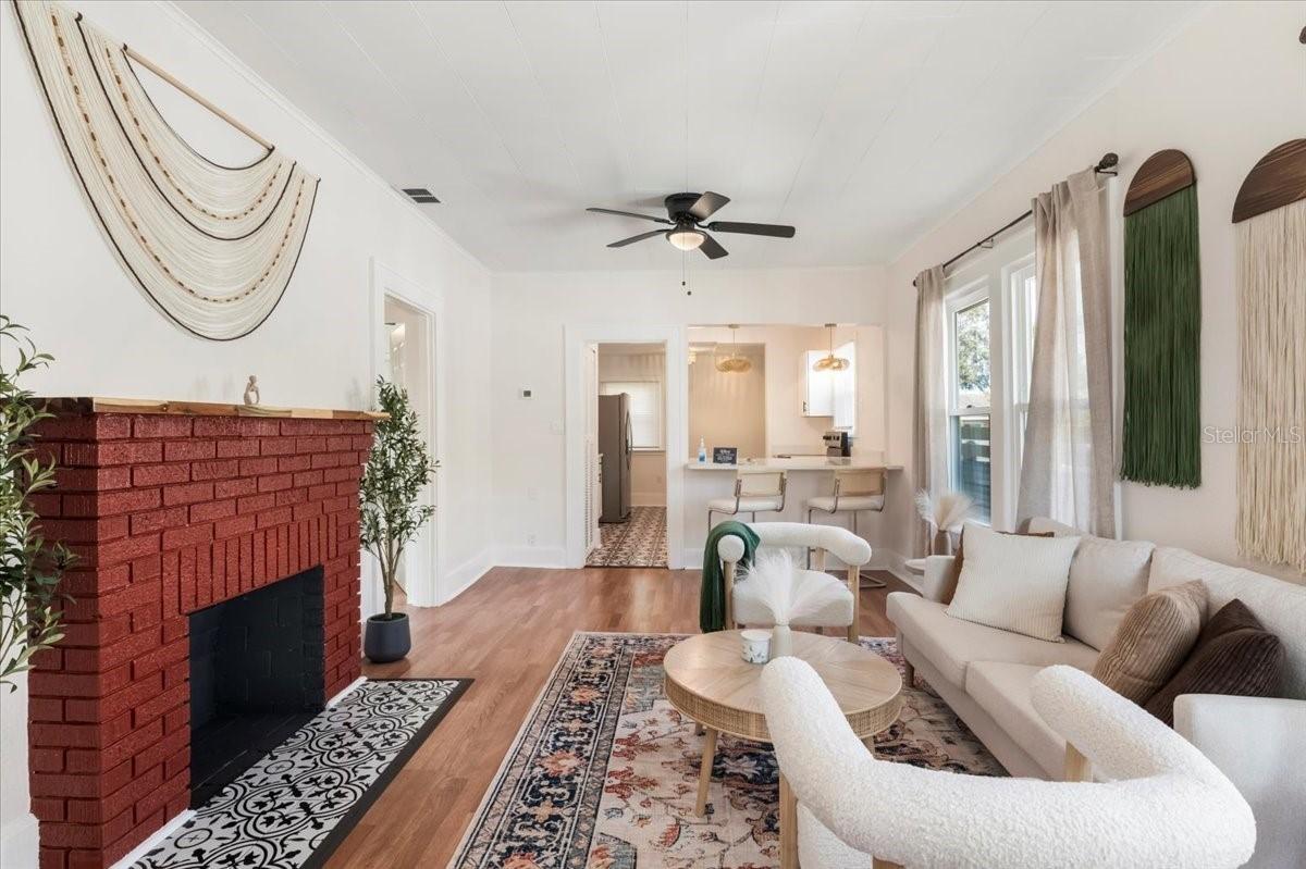 1131 10th Ave., St Petersburg, FL 33705