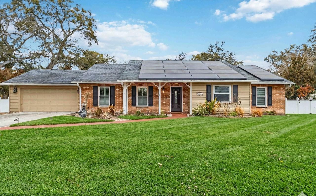 5304 Rosecrest Cir., Tampa, FL 33617